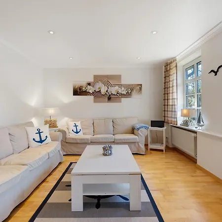Holiday home Haus Seestern *
